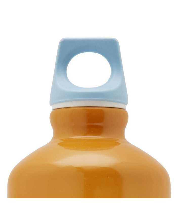 Niebieska czapka Futura