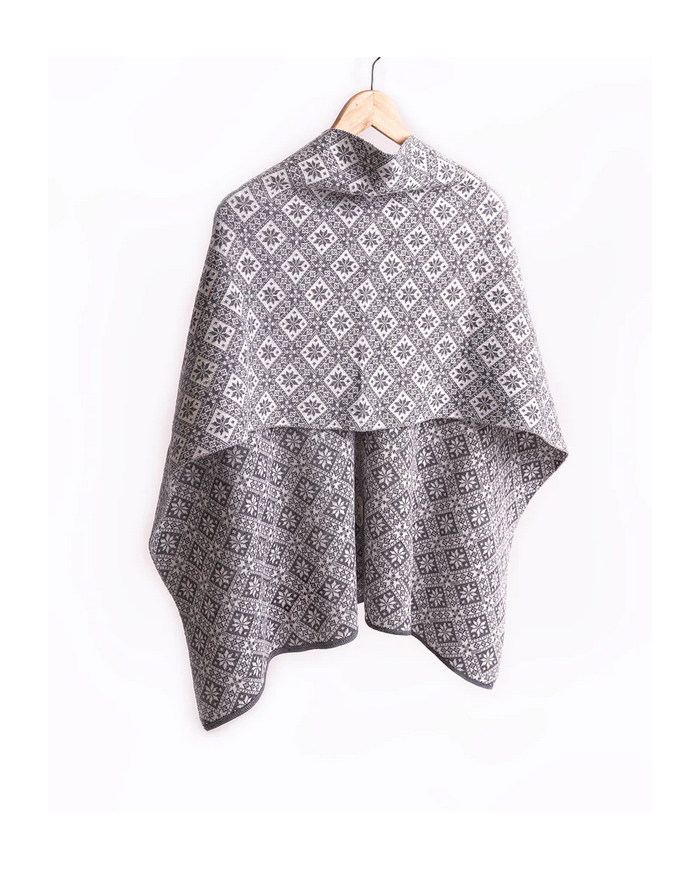 Hiiu multi-wear poncho