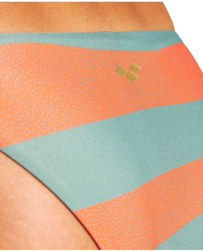 Allover wire two pieces